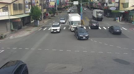 台中市道路  中山路/大豐北路(右側車流往豐原大道) 距離1.8公里 氣溫29.5度