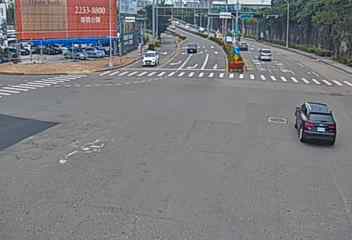 台中市道路  高鐵東路/高鐵五路(右側車流往台74) 距離1.1公里 氣溫25.2度