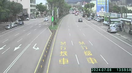 台中市道路  太原路/景賢六路(右側車流往環中東路) 距離1.8公里 氣溫30.1度