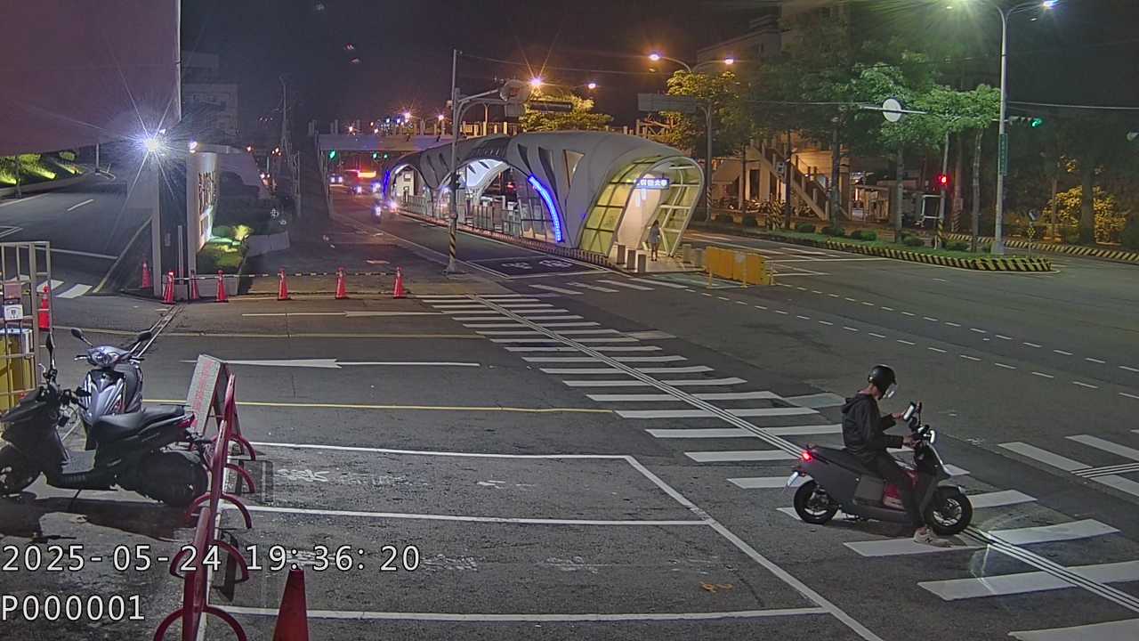 台中市道路  沙鹿區弘光科大(校門口) 距離1.6公里 氣溫24.2度