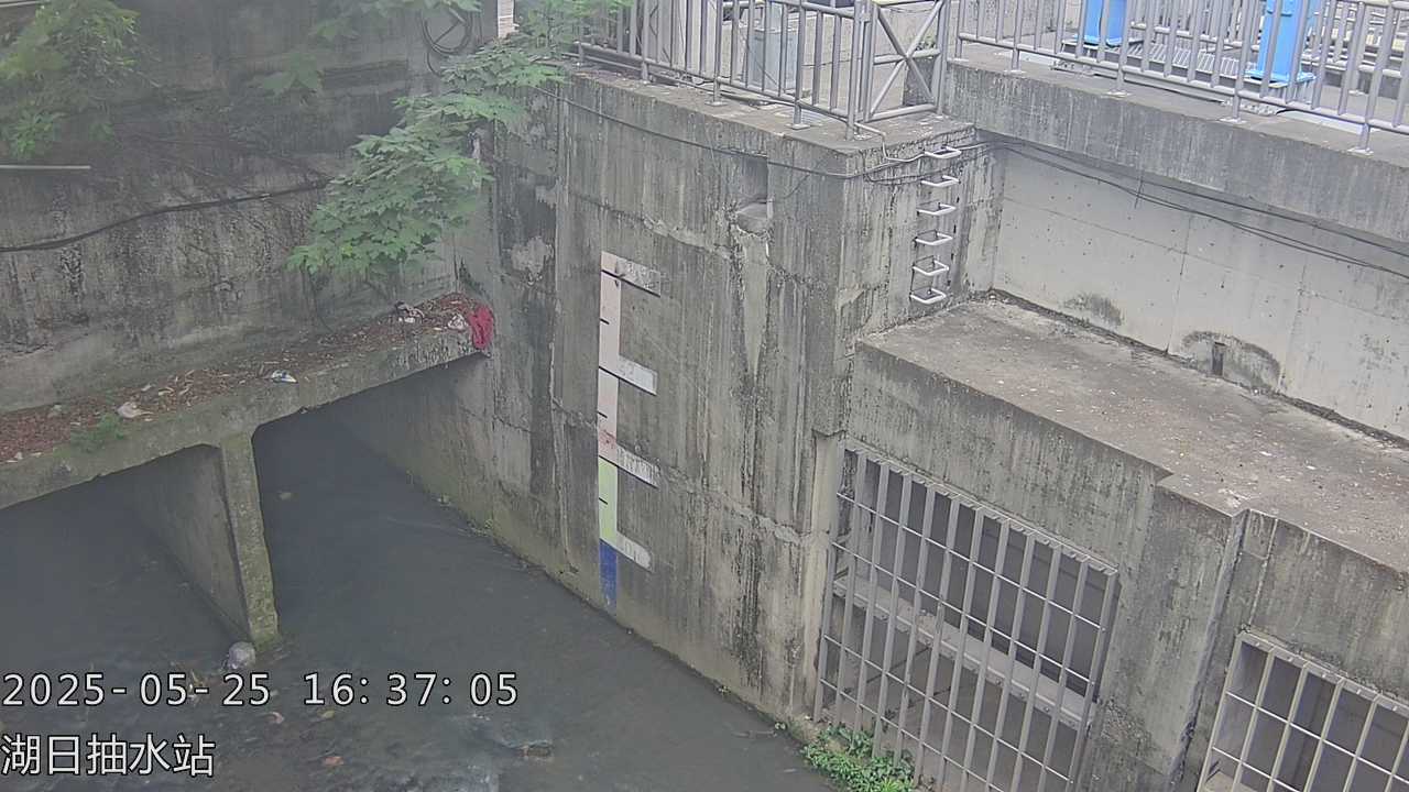 台中市道路  湖日抽水站 距離0.8公里 氣溫25.2度