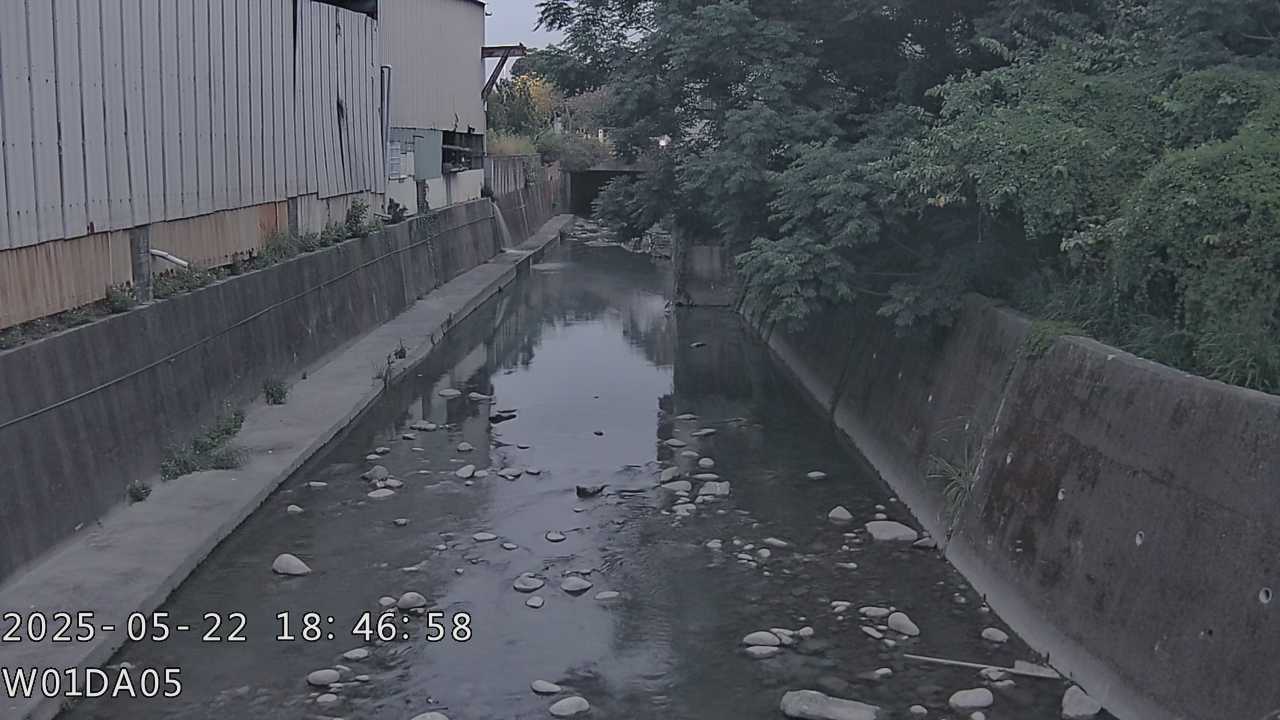 台中市道路 前寮橋