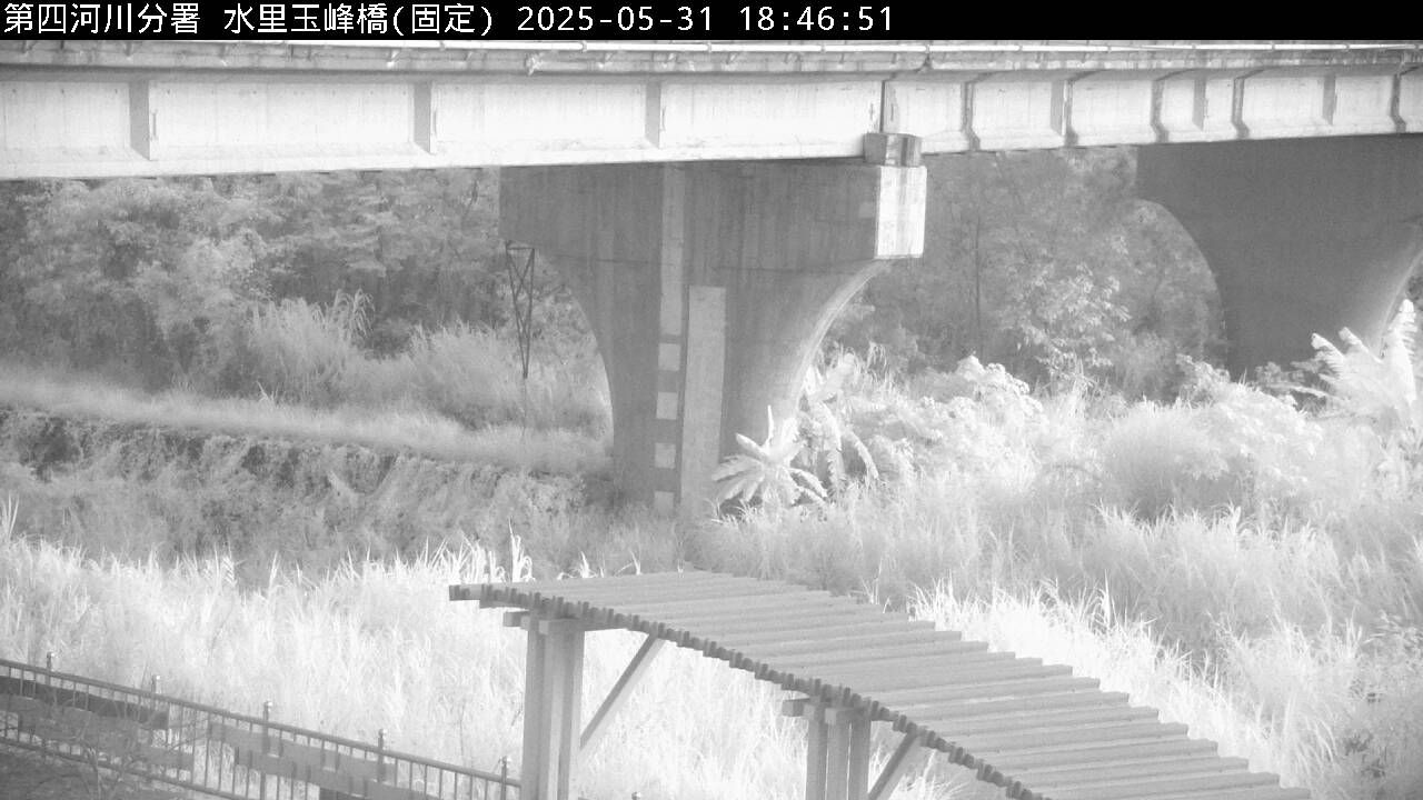 水利署水資源  防災中心 玉峰大橋(固) 距離0.2公里 氣溫25度