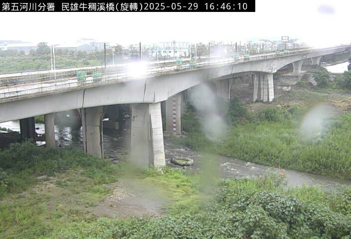 水利署水資源  防災中心 牛稠溪橋(旋轉鏡頭) 距離0.9公里 氣溫27.8度