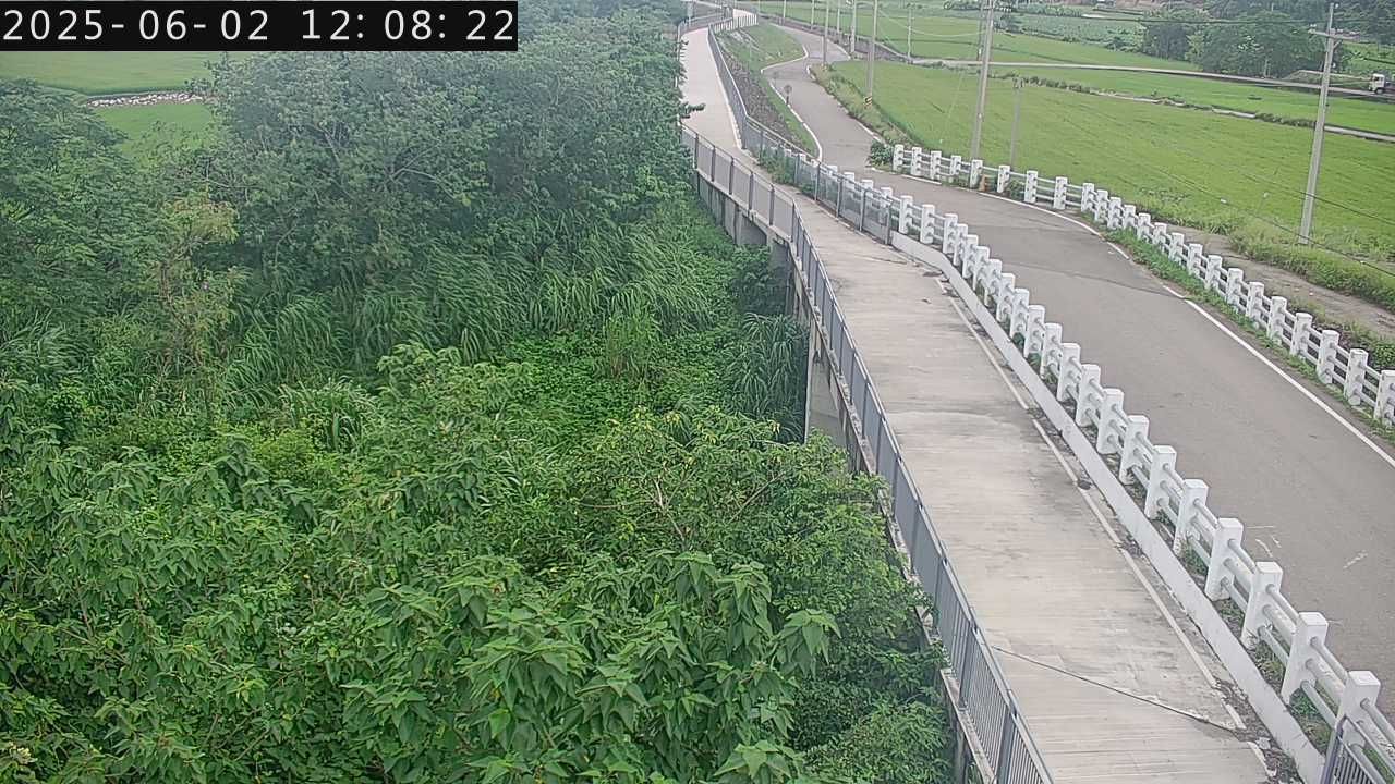 水利署水資源  水利行政組 磁瑤與水美堤防 S 距離2.4公里 氣溫23.4度