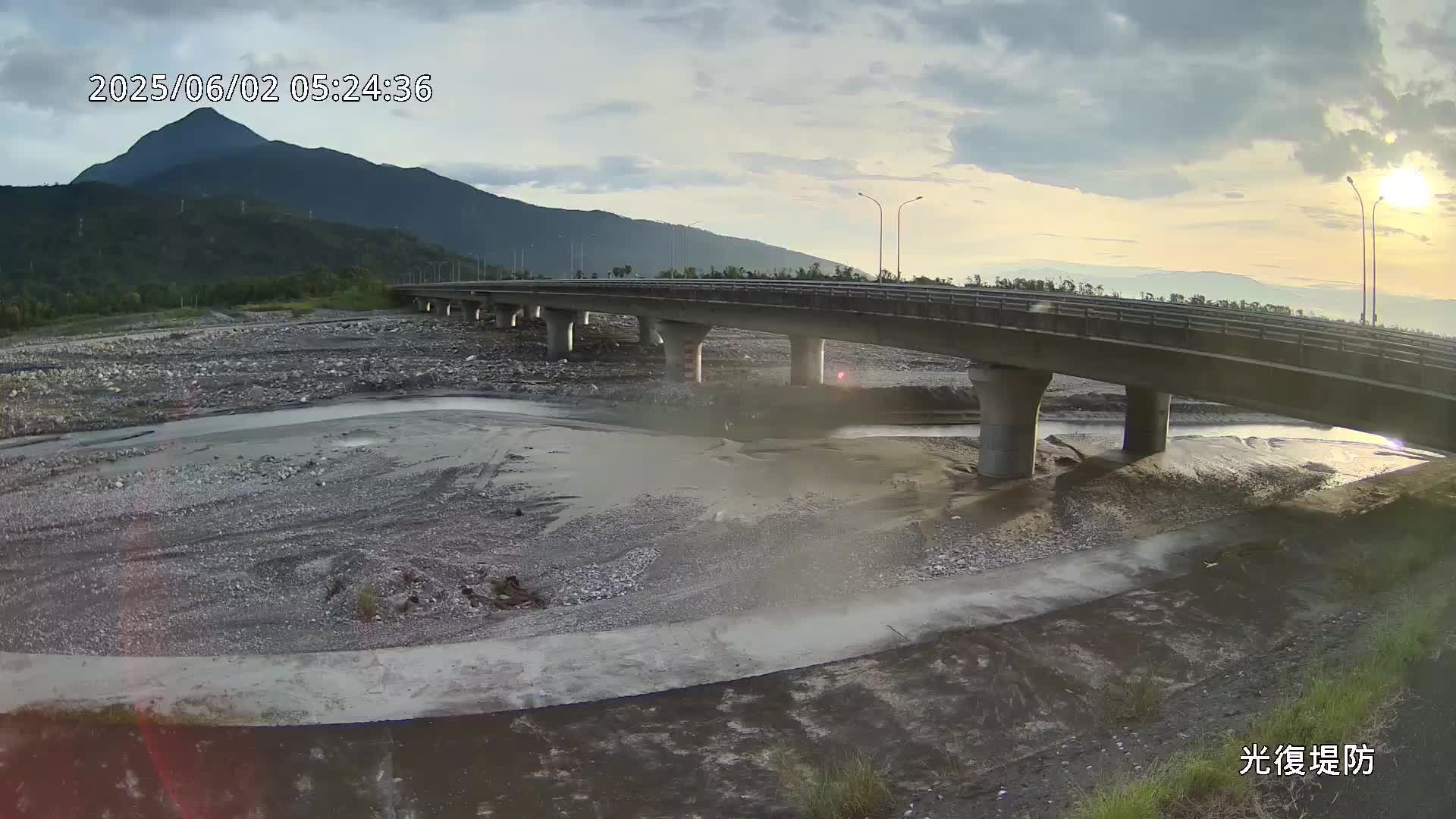 水利署水資源 九河局 光復堤防 槍型攝影機 雨量12.5毫米