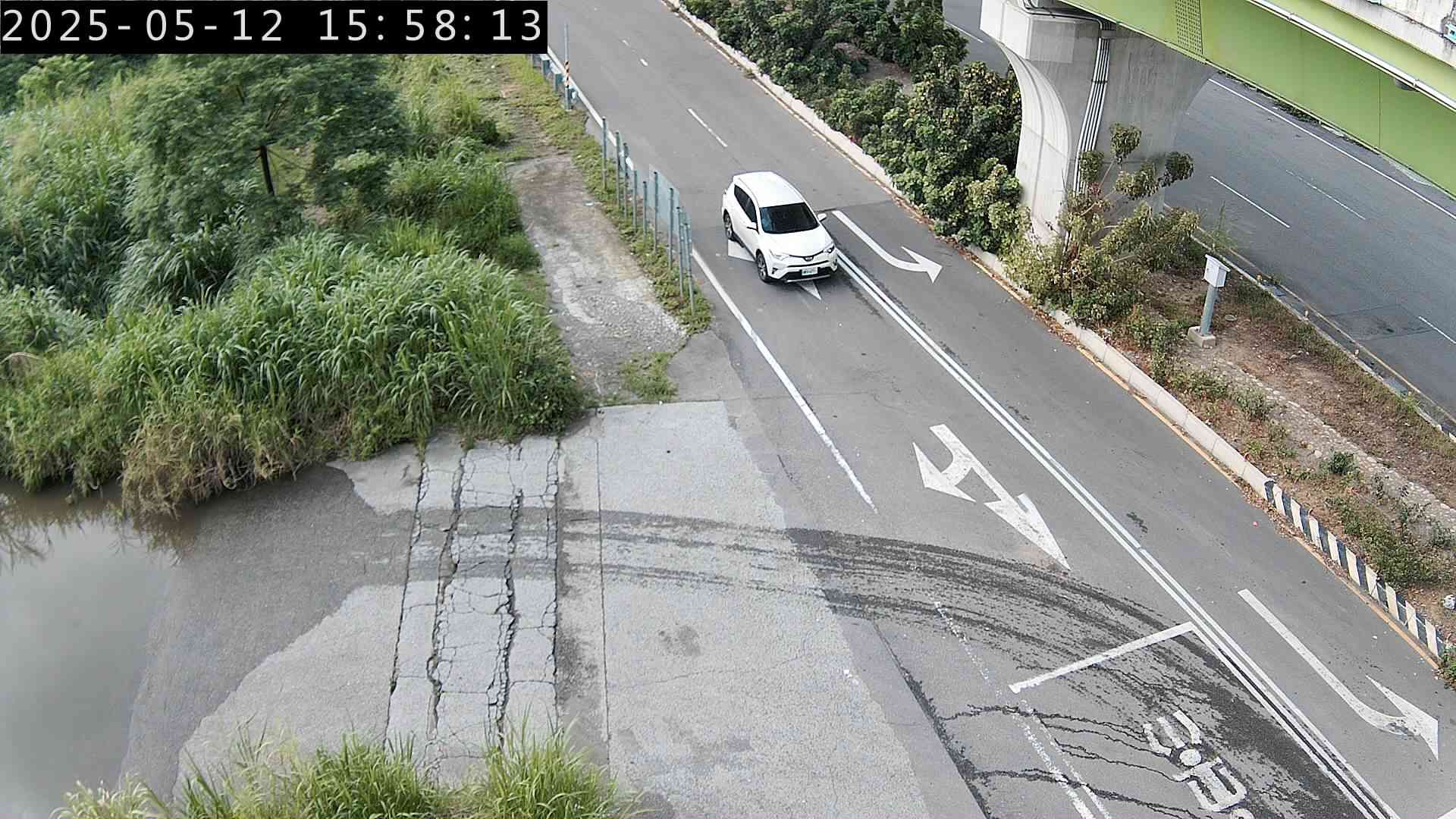水利署水資源  水利行政組 東勢大橋 6 距離0.0公里 氣溫24.6度