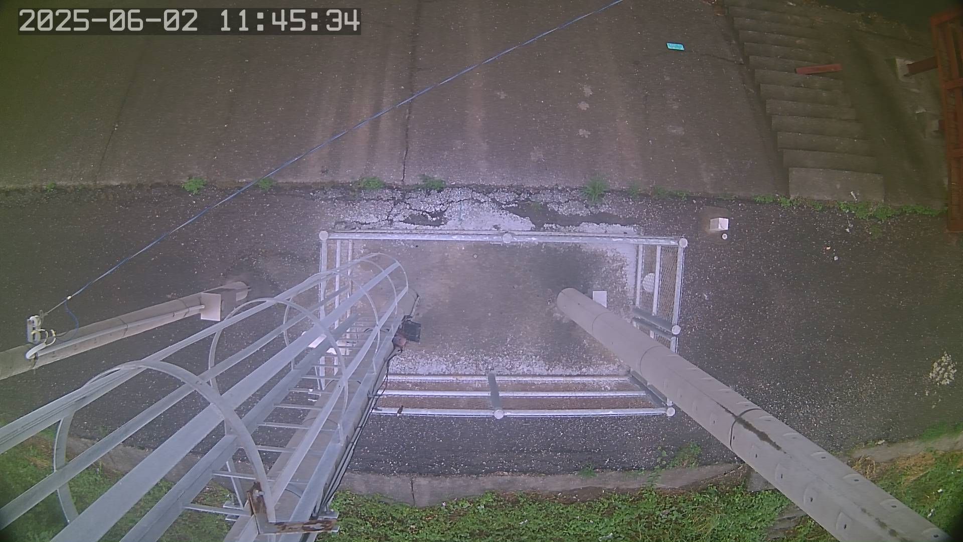水利署水資源  水利行政組 岸內堤防 4 距離0.4公里 氣溫24.9度