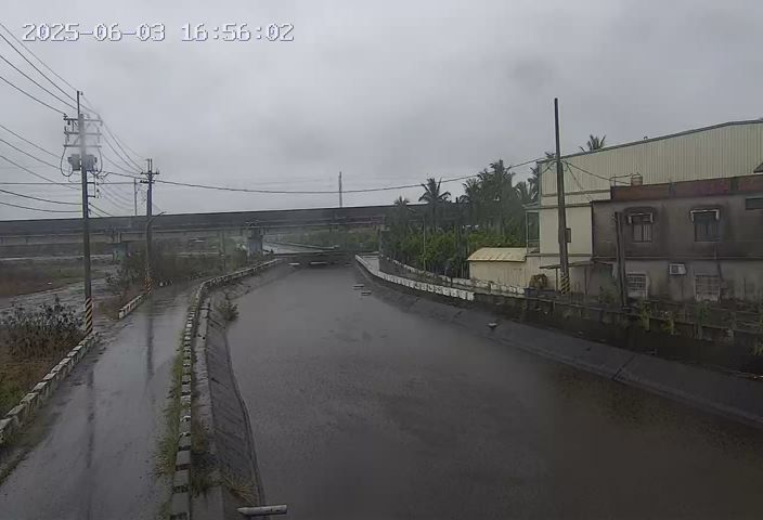 水利署水資源  屏東縣政府水利處 長源橋#1 距離0.7公里 氣溫28.1度