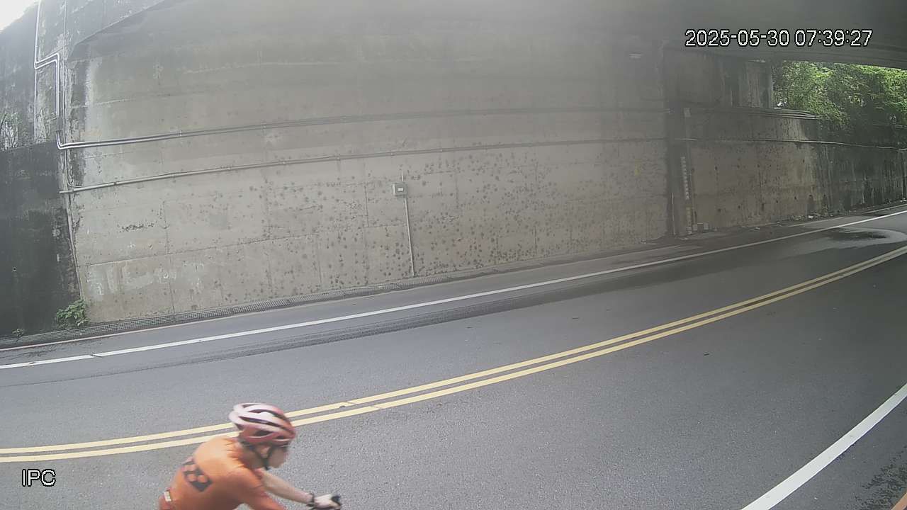 水利署水資源  新竹縣政府水利科 中和街地下道 距離0.7公里 氣溫21.6度
