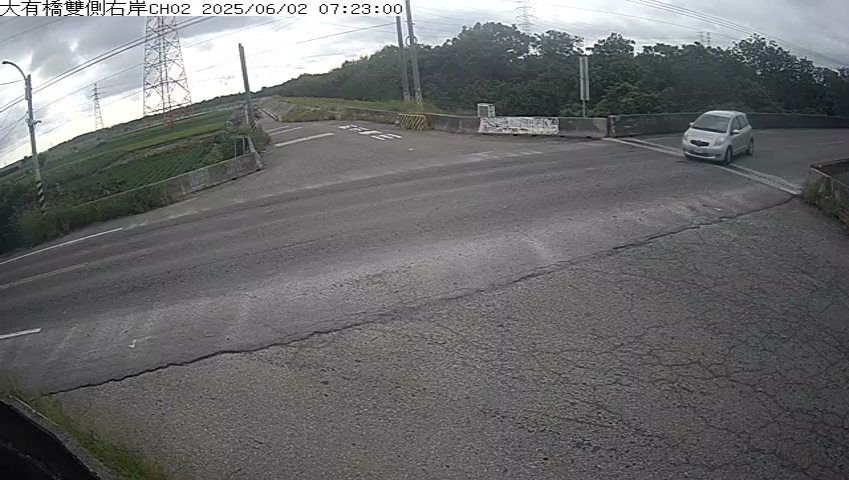 水利署水資源  雲林縣政府水利處 大有橋雙側右岸CH2 距離3.6公里 氣溫32.1度