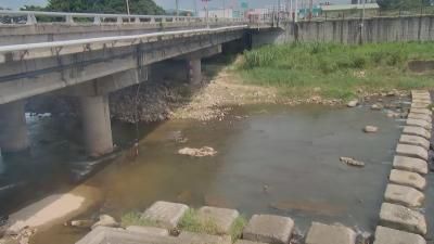 水利署水資源  苗栗縣政府水利處 房裡橋 距離1.6公里 氣溫23.7度