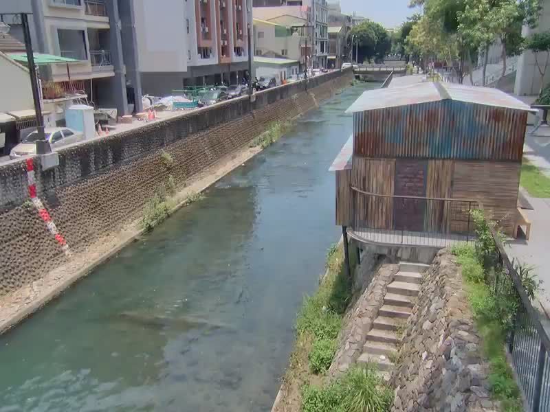 水利署水資源  台中市政府水利局 綠川(10) 距離1.8公里 氣溫24.9度