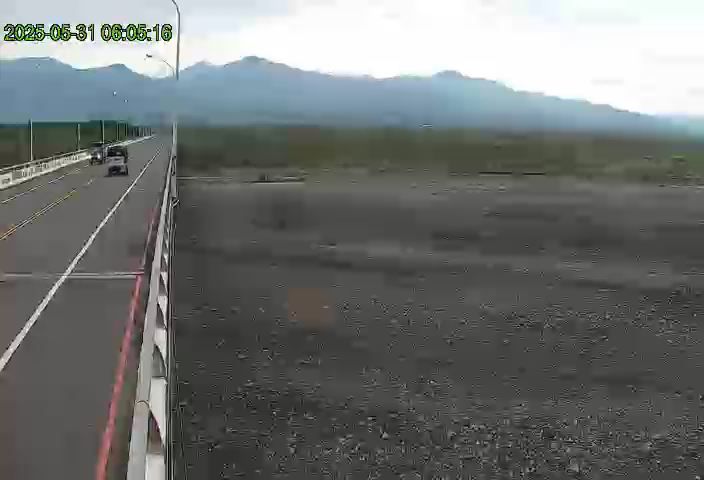 水利署水資源  屏東縣政府水利處 箕湖大橋#1 距離2.4公里 氣溫29.7度