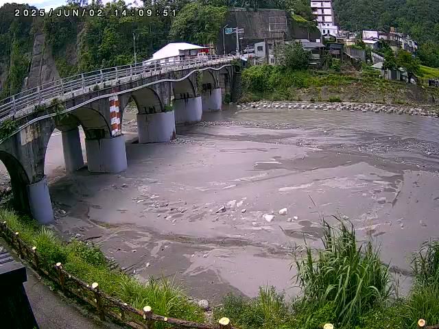 水利署水資源  花蓮縣政府水利科 豐濱橋1 距離10.8公里 氣溫23.3度