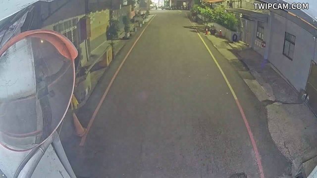 新竹市道路 光復路二段2巷&576巷洞內，涵洞西側即時影像