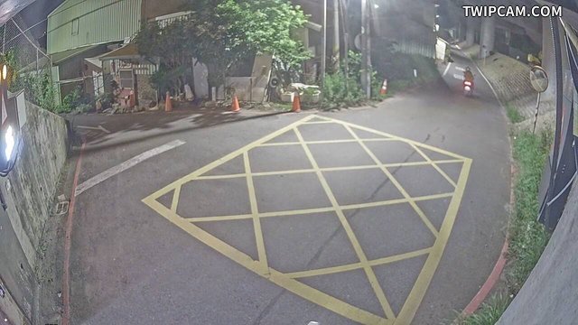 新竹市道路 千甲路339巷涵洞，涵洞東側即時影像