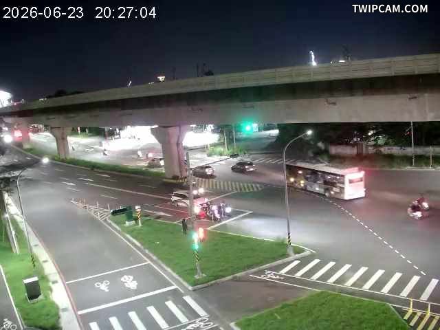 高雄市道路 左楠路、翠華路、左營大路即時影像