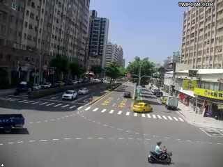 高雄市道路 新富路、南京路即時影像