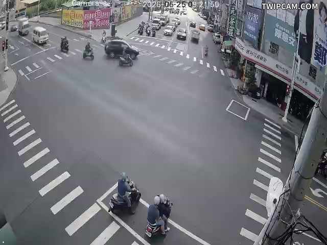 高雄市道路 經武路、博愛路-西南即時影像