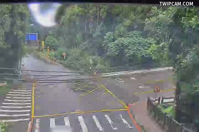 溪頭第一入口即時影像｜第一停車場 / 151縣道
