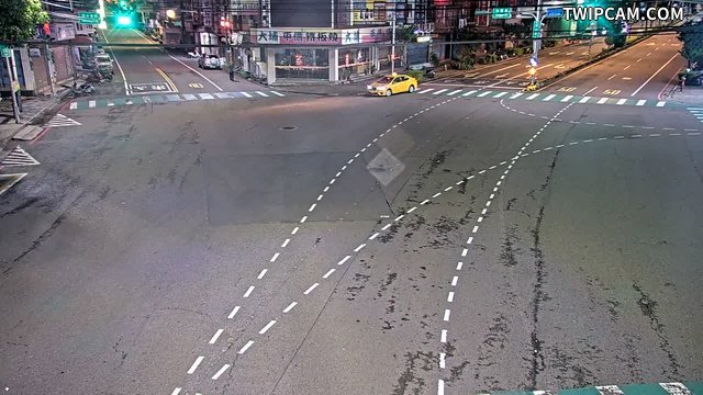 桃園市道路 (CCTV324)中壢區 環中東路與榮民路、強國路即時影像