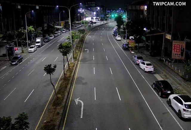台南市道路 歸仁區 中正南路二段與中油高鐵站(向北)即時影像