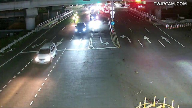 台南市道路 仁德區 中山路與國1南下上匝道路口西桿(向西)即時影像