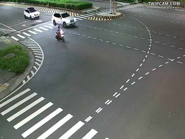 台南市道路 永康區 康橋大道與東橋十街口西桿(向東)即時影像