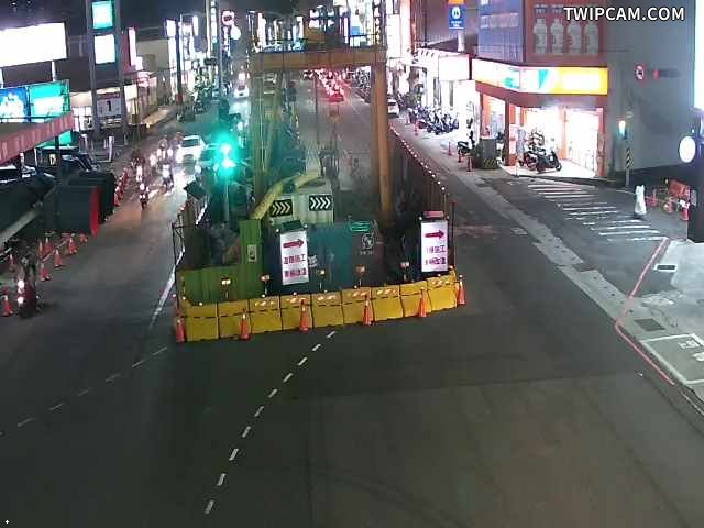 台南市道路 永康區 中華路與中華路92巷口南桿(向北)即時影像