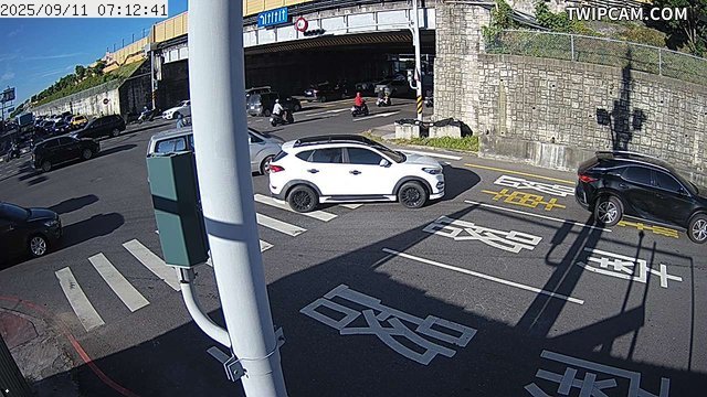 台南市道路 水利局 復興路高速公路涵洞 距離1.7公里