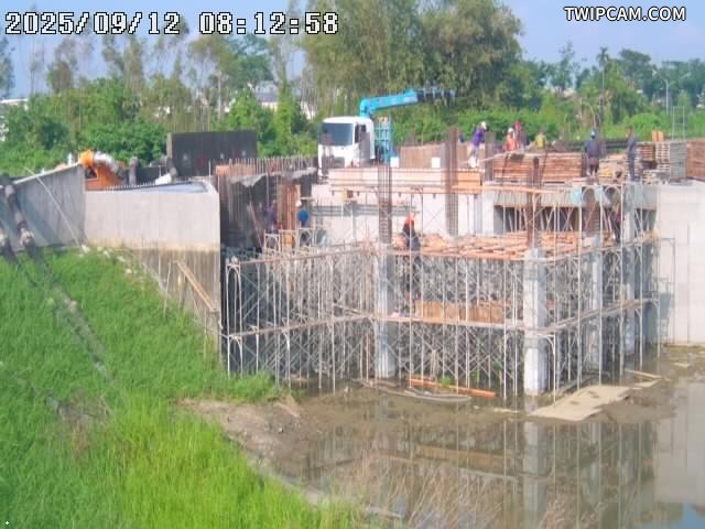台南市道路 水利局 櫻花社區滯洪池即時影像