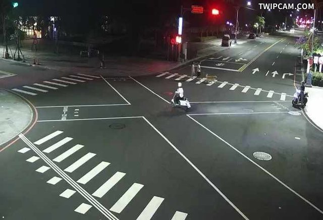 台中市道路 [01125]進德路/樂業二路(右側車流往復興東路) Jinde Rd./Leye 2nd Rd.(Right side Traffic flow to Fuxing E. Rd.)即時影像