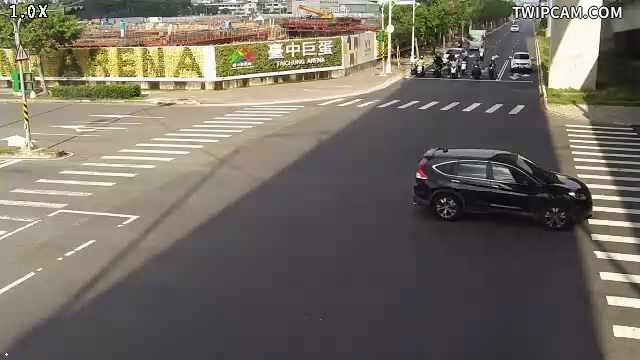 台中市道路 [06306]環中路/榮德路(車流往崇德路)Huanzhong Rd./ Rongde Rd. (traffic flow to Chongde Rd.)即時影像