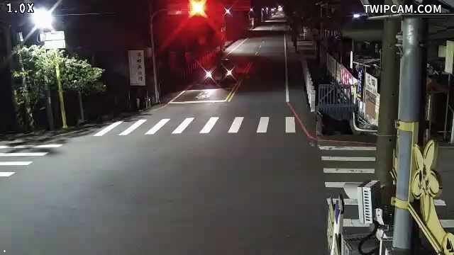台中市道路 [26321]興中街/東山街 (右側車流往東勢)Xingzhong St./Dongshan St.(Right side Traffic flow to Dongshih)即時影像