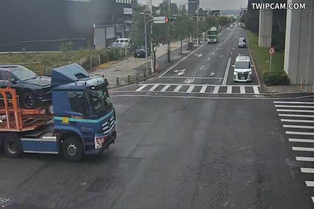 台中市道路 [06051 ]環中路/豐樂一街(車流往崇德路) Huanzhong Rd./Fengle 1st St.(Traffic flow to  Chongde Rd.)即時影像