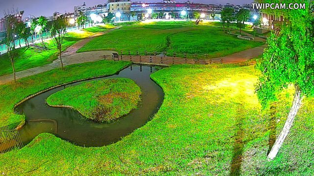 水利署水資源 高雄市政府水利局 草潭埤滯洪池南埤即時影像